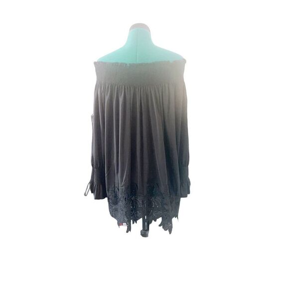 Black Off-Shoulder Women's Top - Picture 5 of 12